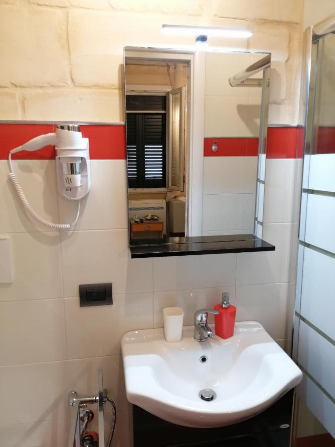 B&B Lecce Holidays Εξωτερικό φωτογραφία
