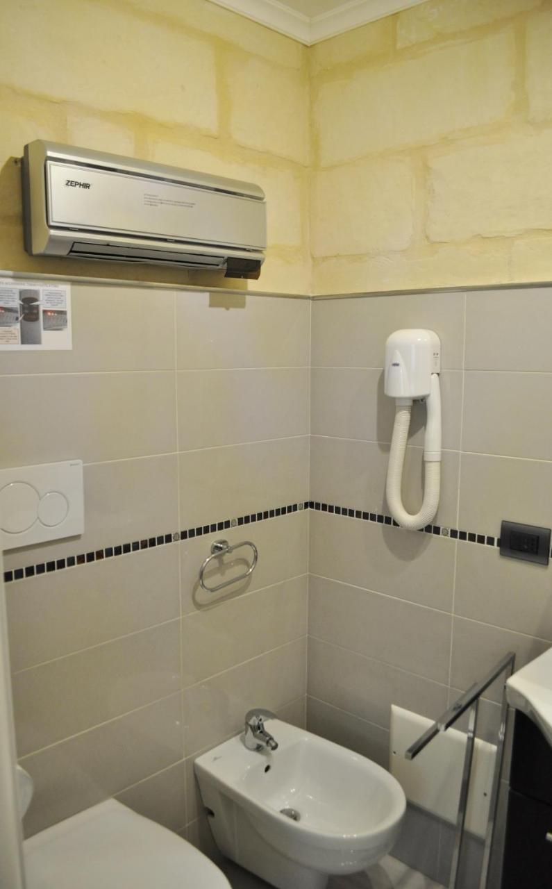 B&B Lecce Holidays Εξωτερικό φωτογραφία