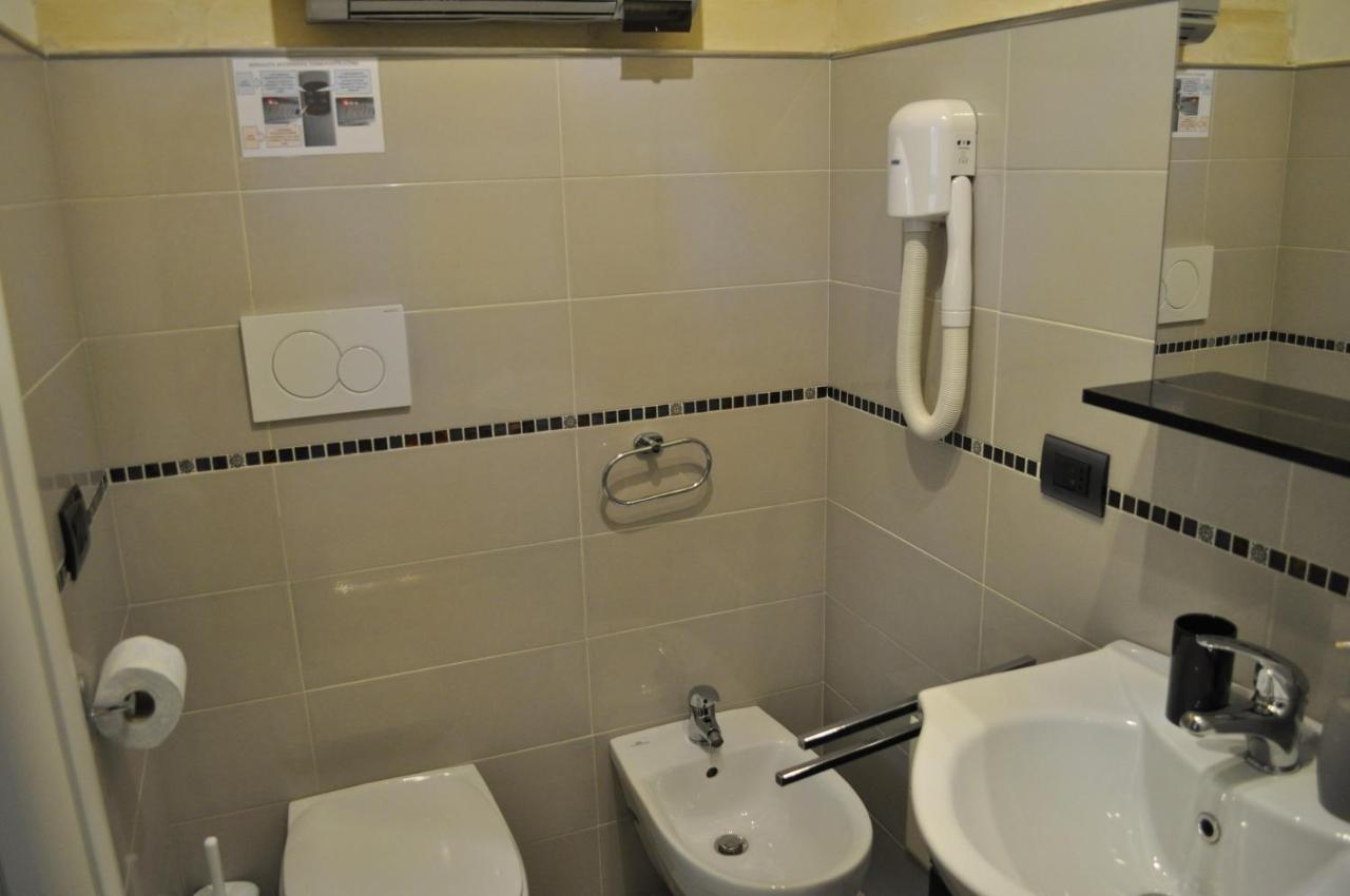 B&B Lecce Holidays Εξωτερικό φωτογραφία